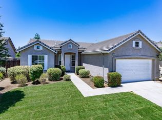 10651 N Tea Party Ln, Fresno, CA 93730