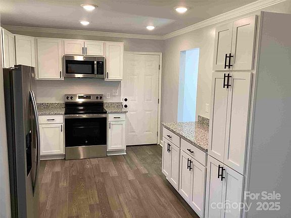 4th image of 177 Valleydale Dr