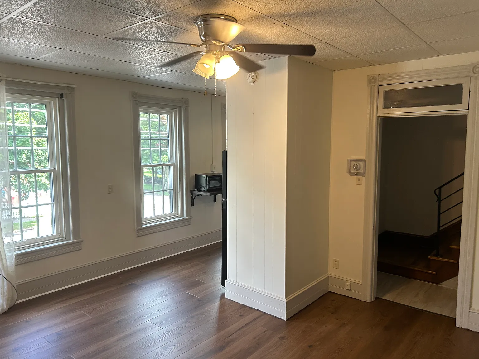 2 bed, $1,100 — Photo 4