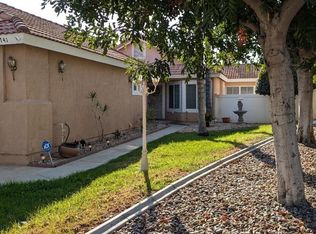 5741 El Palomino Dr, Riverside, CA 92509
