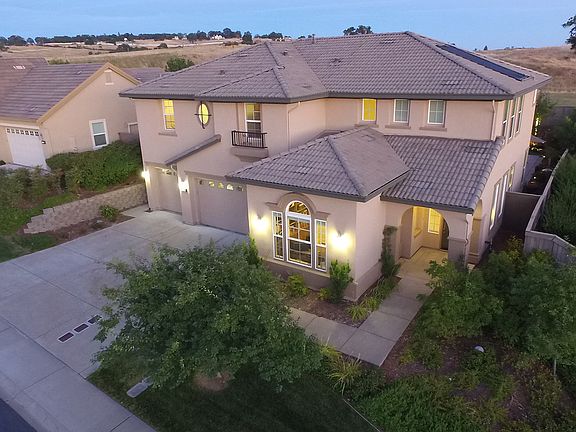 3rd image of 2352 Beckett Dr