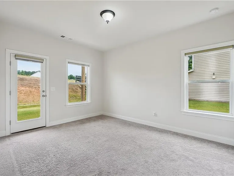 4055 Starwood Dr — Photo 23