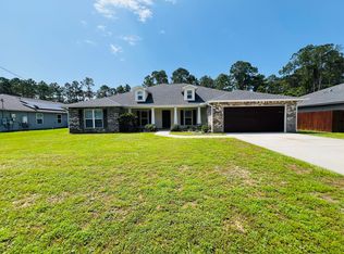 9113 Timber Ln, Navarre, FL 32566