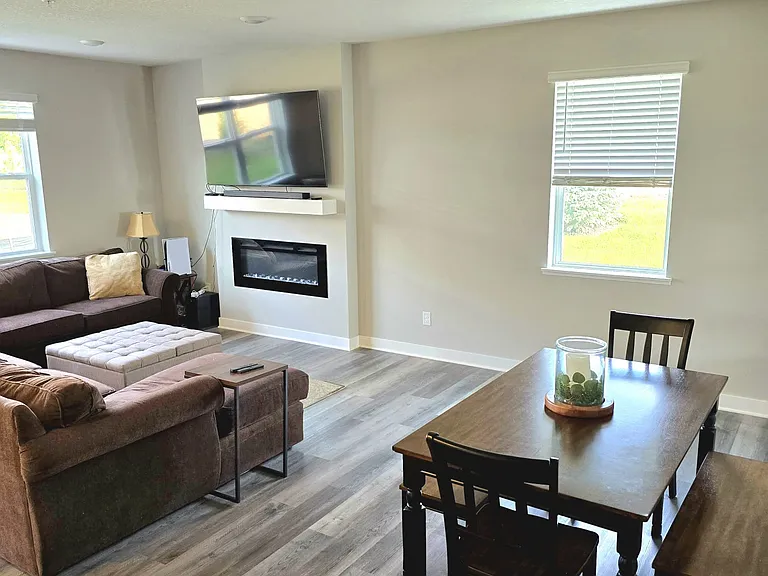 5020 Stable View Dr — Photo 13