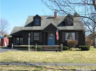 235 Ferncliff Ave, Liverpool, NY 13088