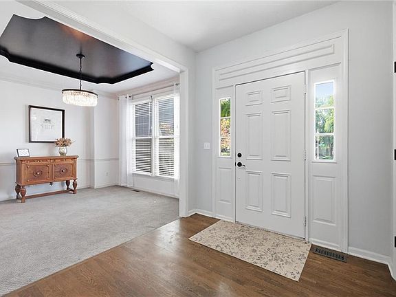 5th image of 5308 W 140th St