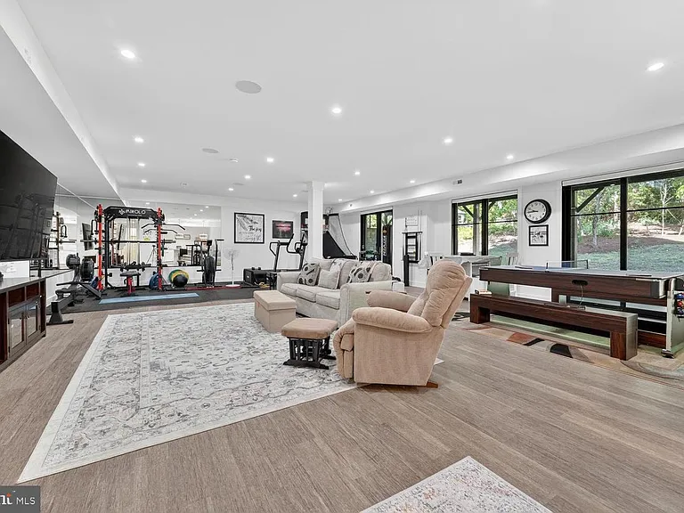 1218 Karig — Photo 21