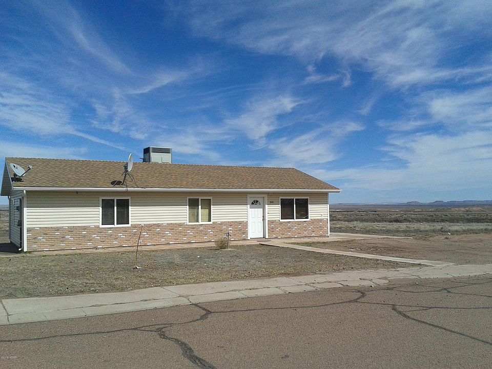 1st image of 305 Vista Dr