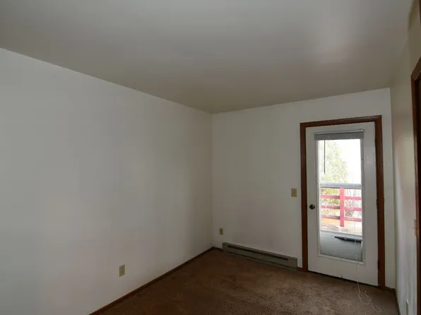 New River Investments LLC, 1110 Hillside Dr #H12161, Jefferson, WI 53549