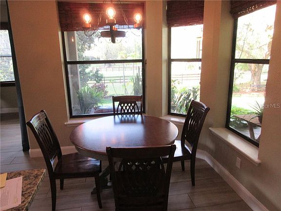 3rd image of 1212 Carriage Park Dr