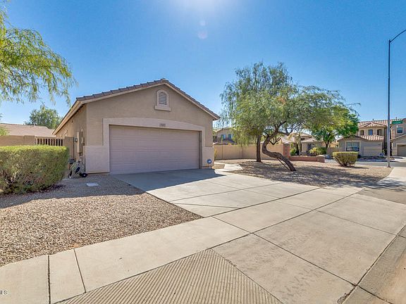 5th image of 2263 S Benton