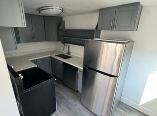 Bayberry, Seattle, WA 98117