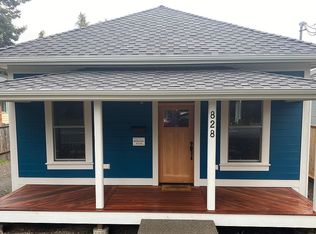 828 Tyler St, Port Townsend, WA 98368