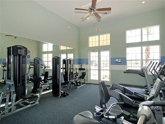 4th image of 1116 White Water Bay Dr
