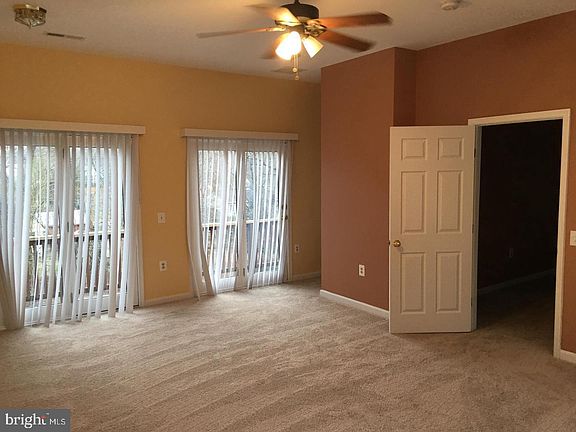 5th image of 8505 Richmond Ave