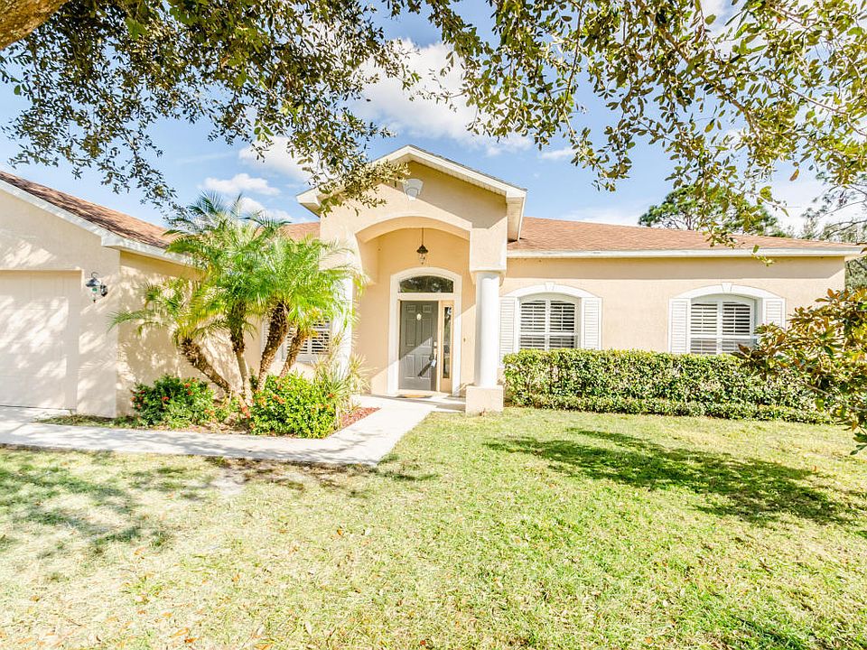 1st image of 5603 Yaupon Holly Dr
