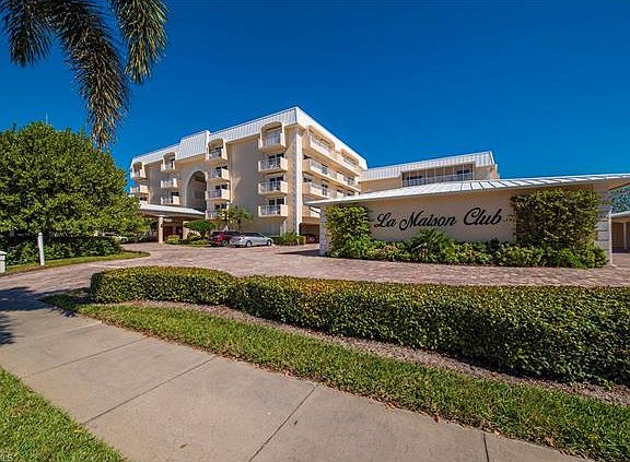 2nd image of 2307 Gulf Shore Blvd N
