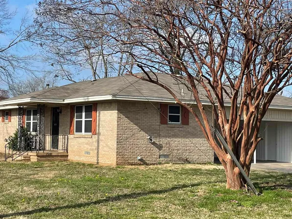 621 Ward St, Winnsboro, TX 75494