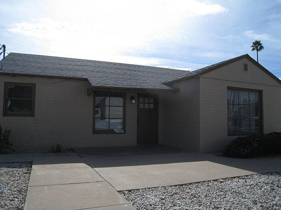 3rd image of 1005 E University Dr