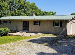1961 Bailey Ln, Alpena, AR 72611