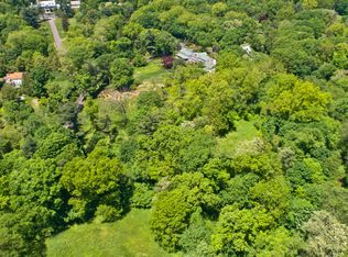 94 Pecksland Rd, Greenwich, CT 06831