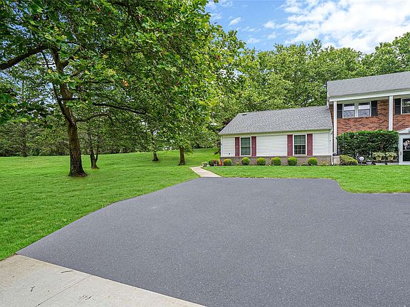 3rd image of 9 Fredricksburg Ct #9