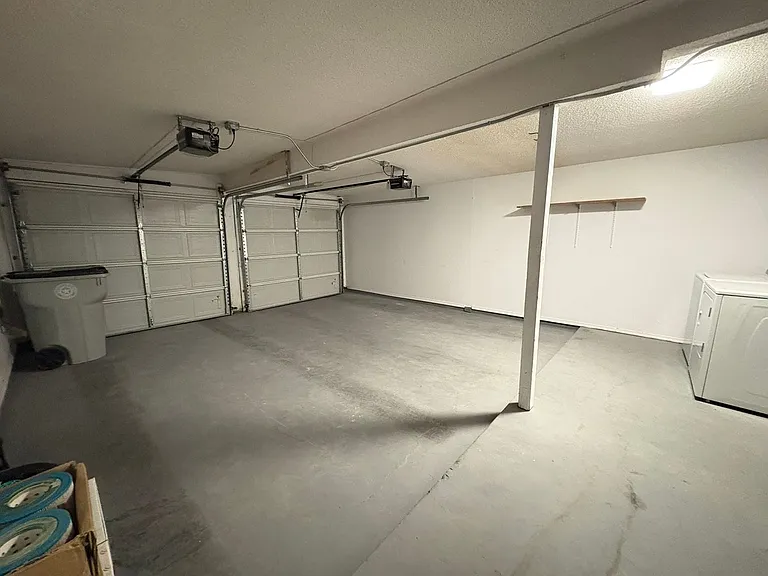 10316 Ashwood Dr — Photo 24