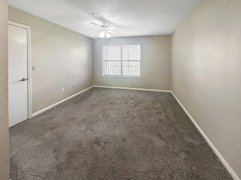 11901 4th St N #10203 — Photo 11
