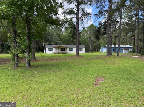 126 John Deere Rd, Adrian, GA 31002