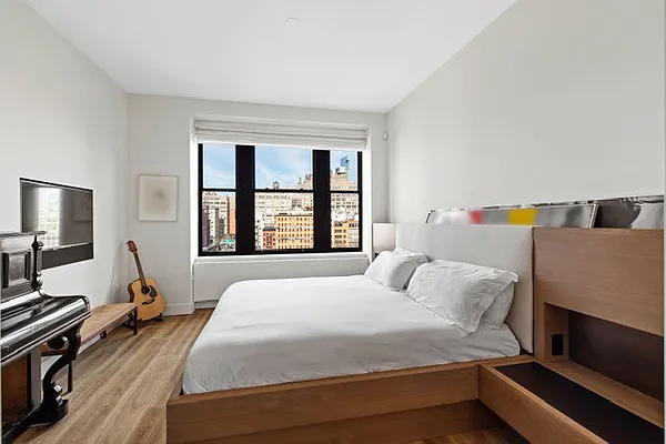 Rented by Brown Harris Stevens | media 5