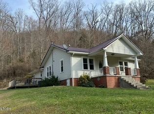 589 Old Nursery Rd, Rose Hill, VA 24281