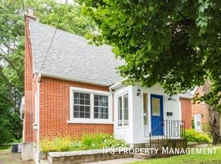 306 Macdonald Ave #1, Belleville, ON K8N 3Z2