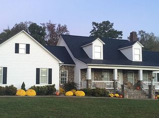 473 Uwharrie Point Pkwy, New London, NC 28127