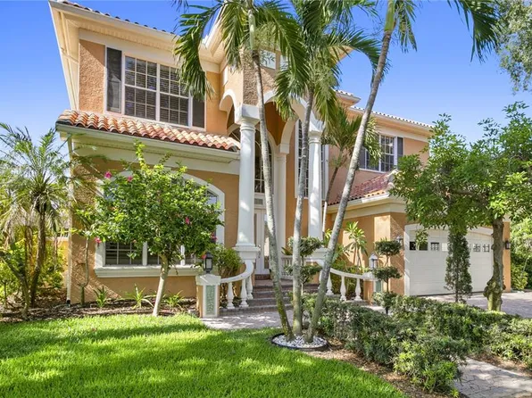 4625 DOLPHIN CAY LANE S, ST PETERSBURG, FL 33711