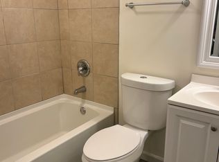 22 Monhegan Ct, Nottingham, MD 21236