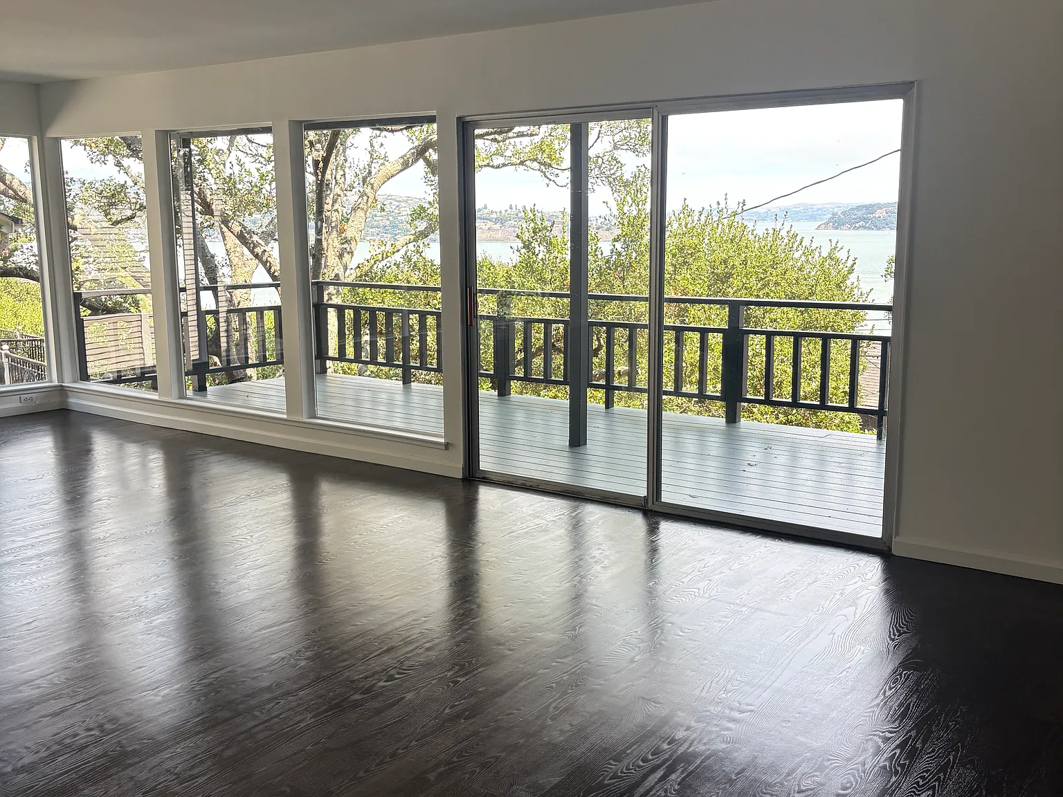 2 bed, 1260 sqft, $6,800 — Photo 2