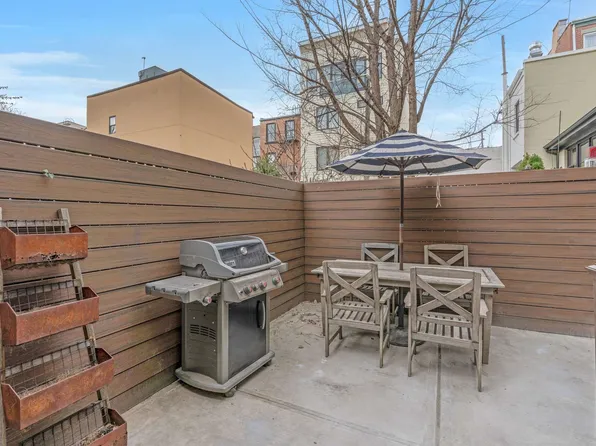 157 8th Street image 33 of 33