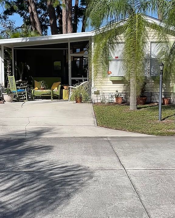 1st image of 2480 Merrman Dr