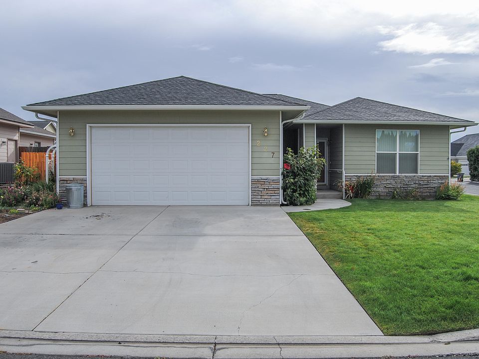 1st image of 227 S 94th Ave