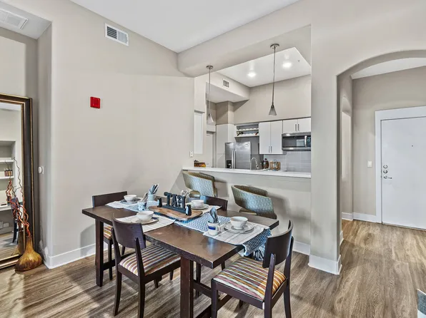 The Madison at Town Center, 24555 Town Center Dr #8102, Valencia, CA 91355