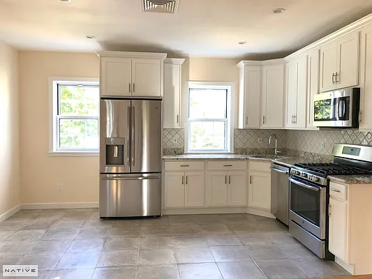 Rented by Native Real Estate LLC | media 3