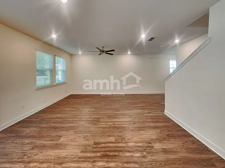 8603 Belfort Landing Dr — Photo 7