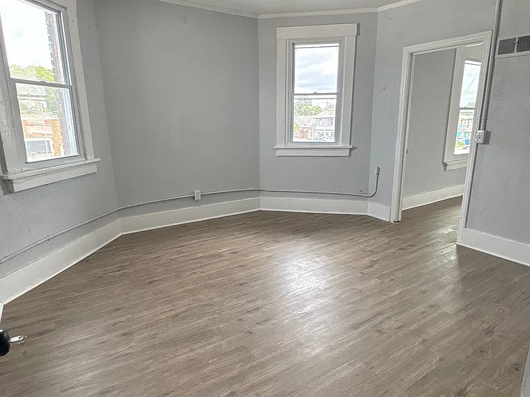 1517 Minnesota Ave #4 — Photo 1