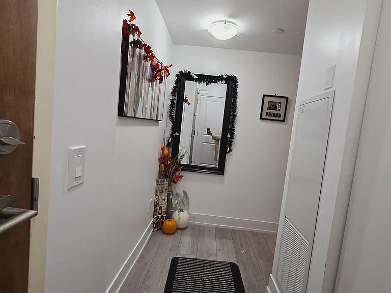 1215 Bayly St #1310 — Photo 2