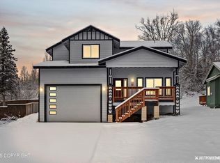 13856 Akers Cir, Eagle River, AK 99577