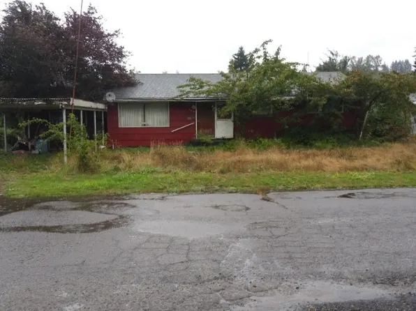 145 Collar Ave, Morton, WA 98356