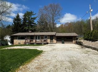 341 Hummel Valley Rd SW, New Philadelphia, OH 44663