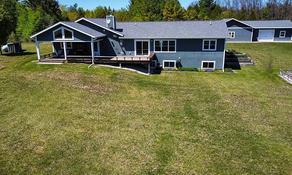 1st image of 1863 Hill Rd