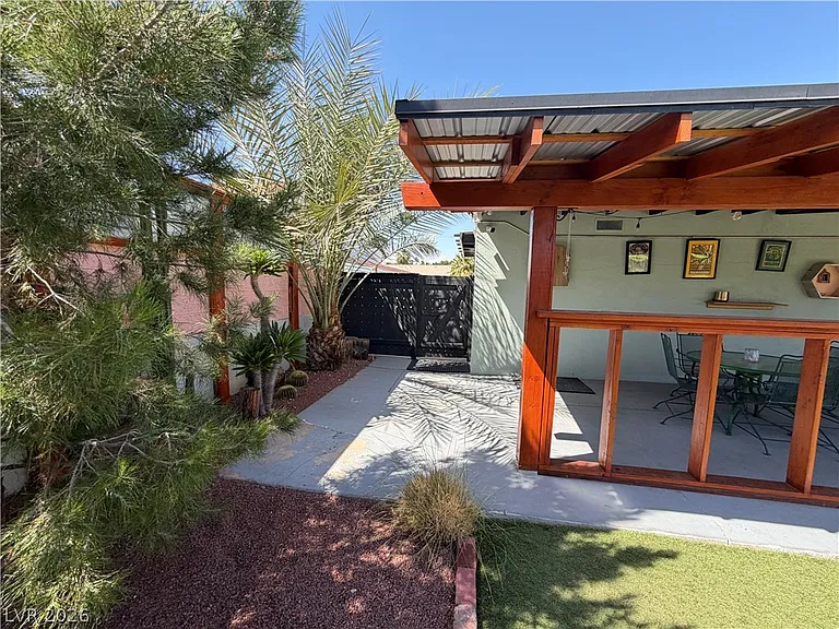 1816 Wengert Ave — Photo 35