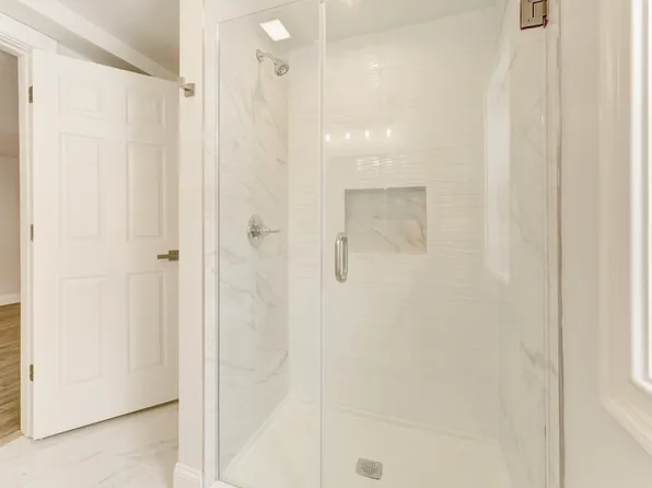 16 Dunlap St #2, Brunswick, ME 04011